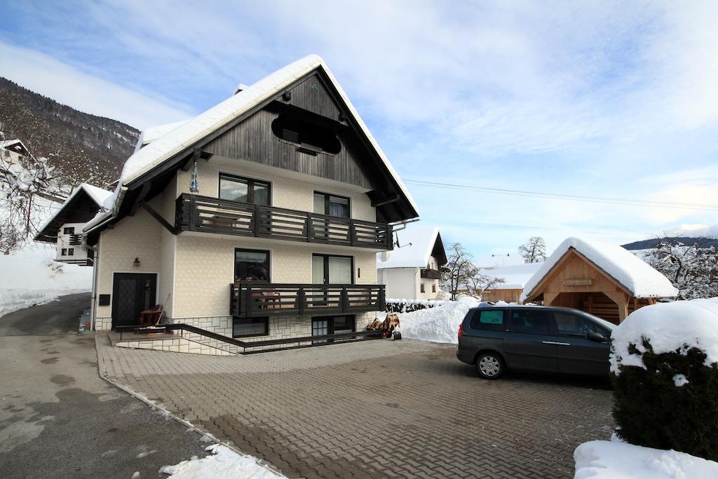 Apartments & Rooms Stare Bohinj Exteriör bild